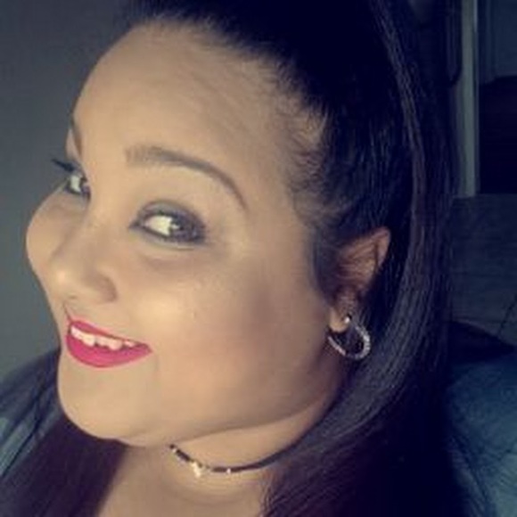 Meet your Posher, Victoria - Picture 1 of 1